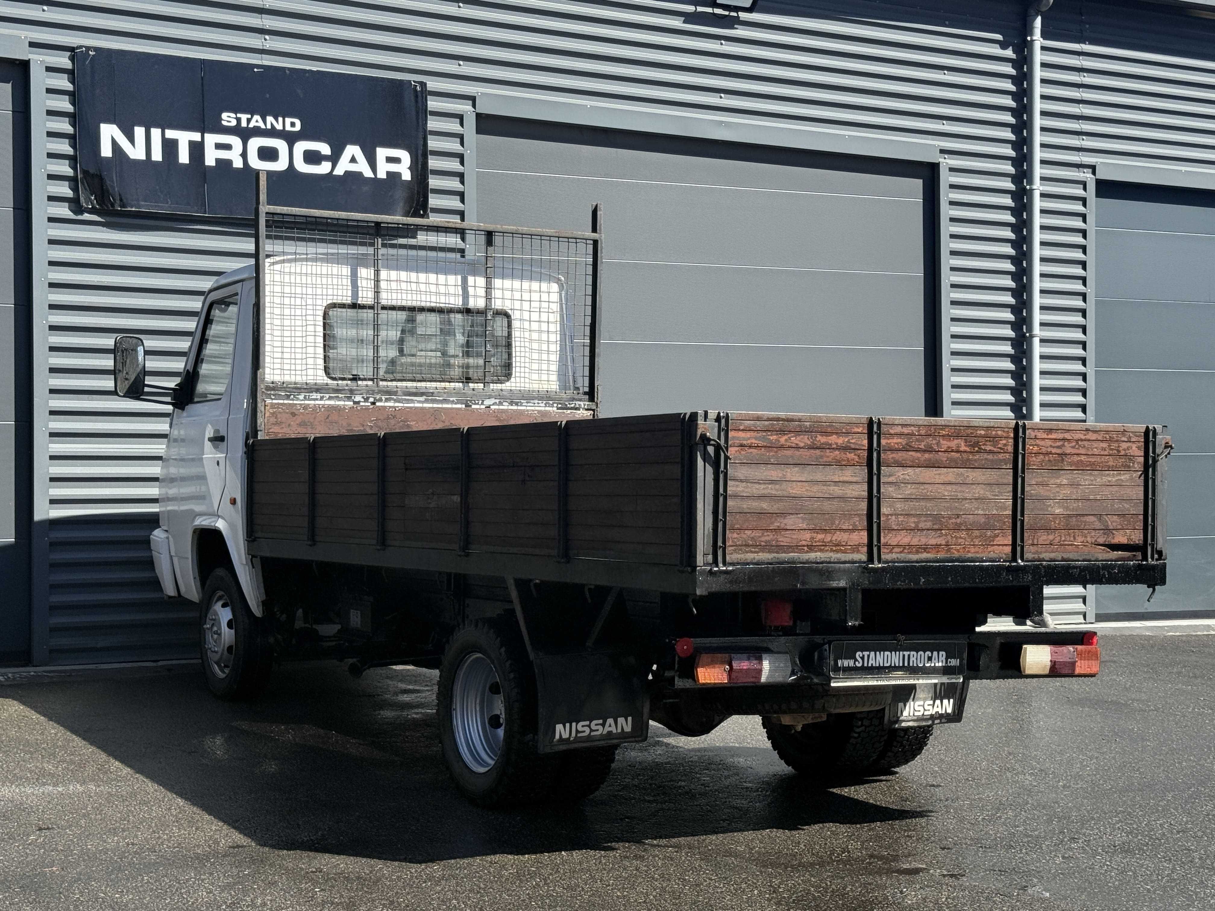 NISSAN TRADE 3.0 D 3 LUGARES + CAIXA ABERTA