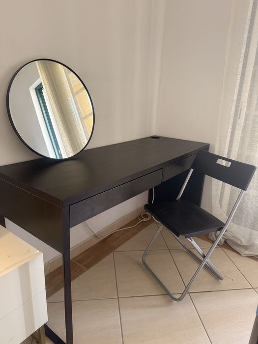 Secretaria + cadeira + espelho