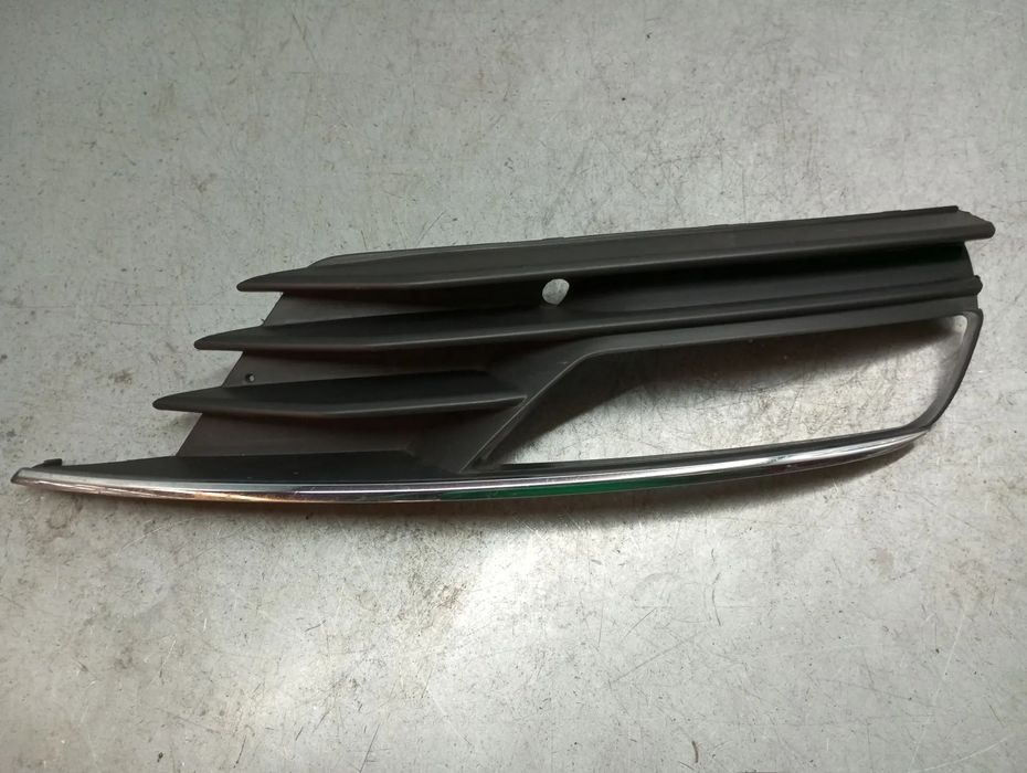 Grelha frente AUDI A3 (8V1, 8VK)