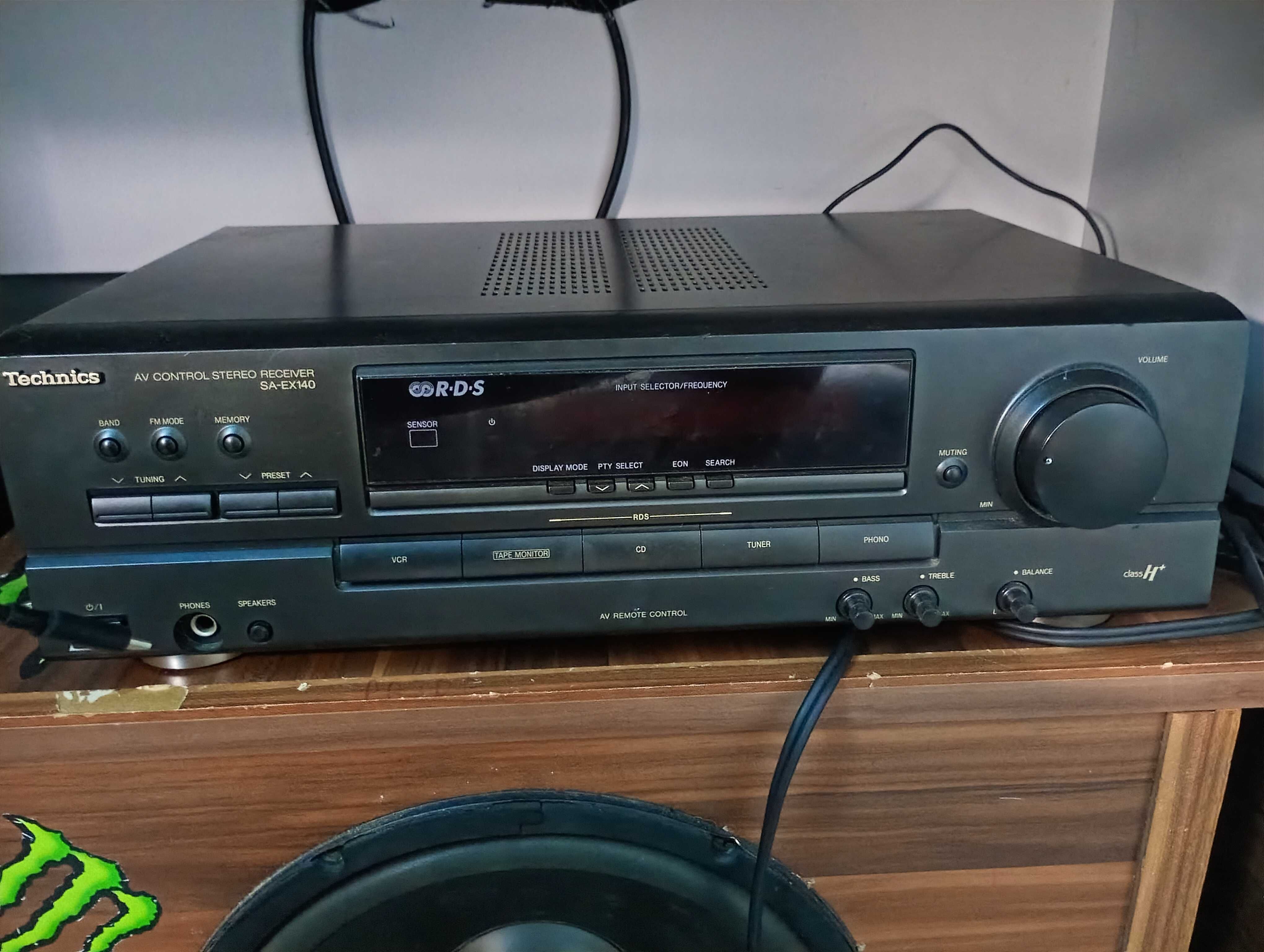 Amplituner technics