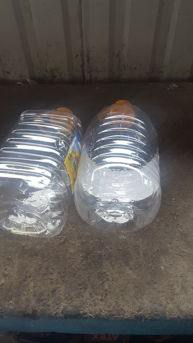 Баклажки с под воды 5л. Б/У.