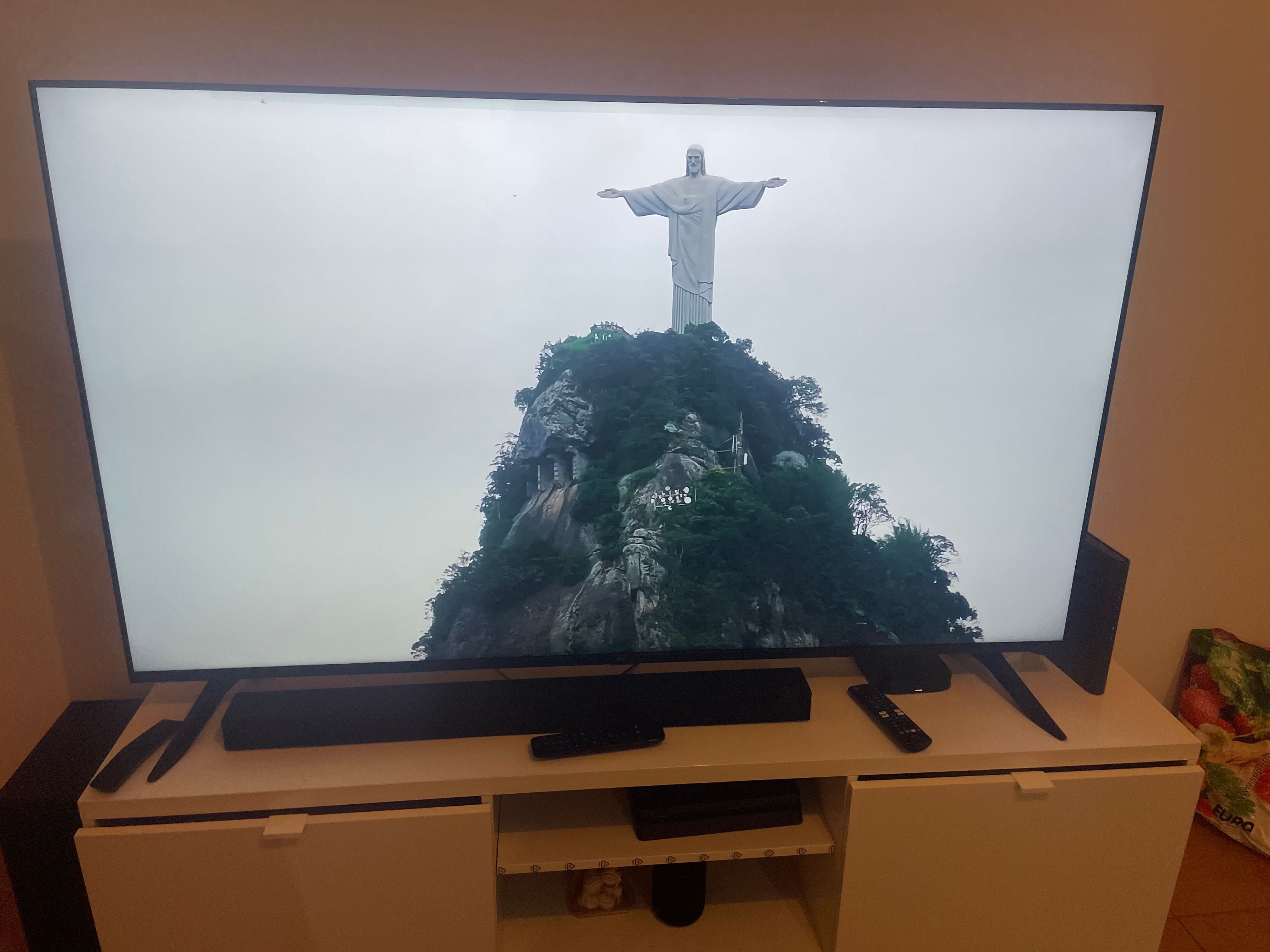 TV LG COM COLUNA DE SOM ( os 2 com garantia - menos de 1 mês de uso )