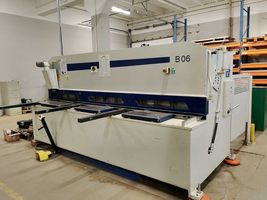 hydrauliczne nożyce gilotynowe MVD B06-3100