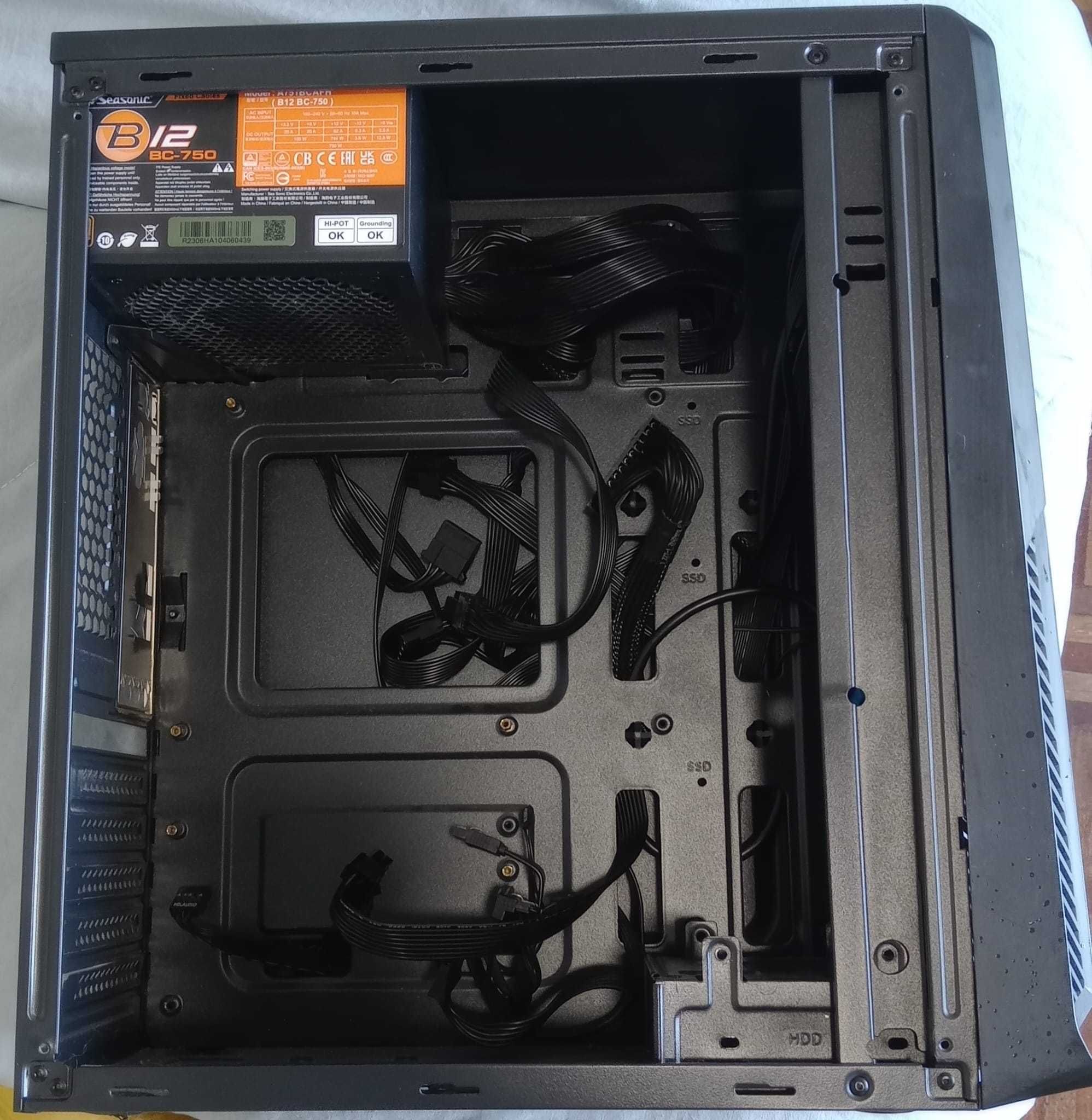 Caixa para Computador com Fonte Seasonic 750W, 80 Plus Bronze