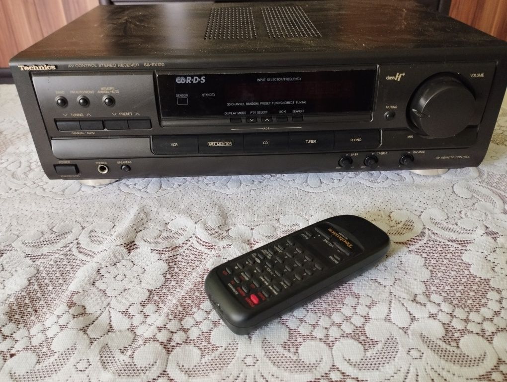 Wzmacniacz Technics z pilotem