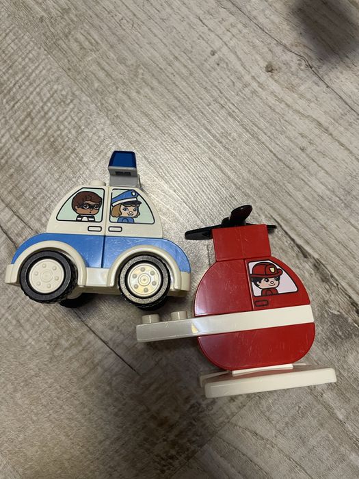 Lego duplo вертоліт та поліція