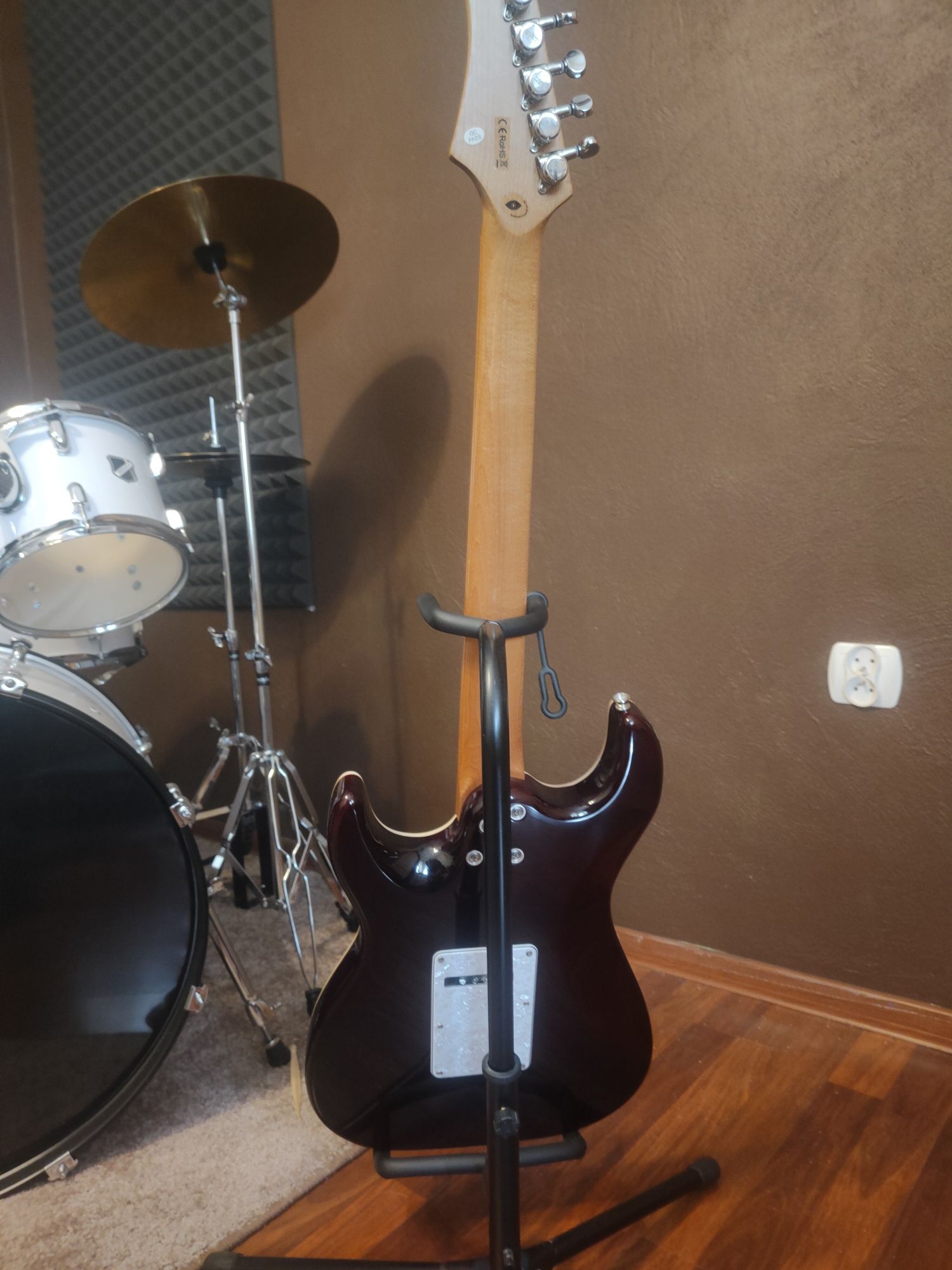 Gitara  elektryczna Jet JS-450