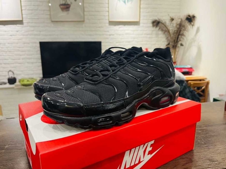 Buty meskie Nike Air Max TN Plus Black R.37.5