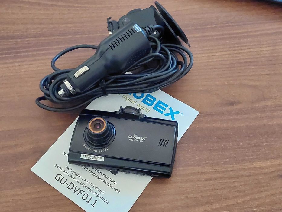 Відеореєстратор Globex GU-DVF011 (на запчастини або ремонт)