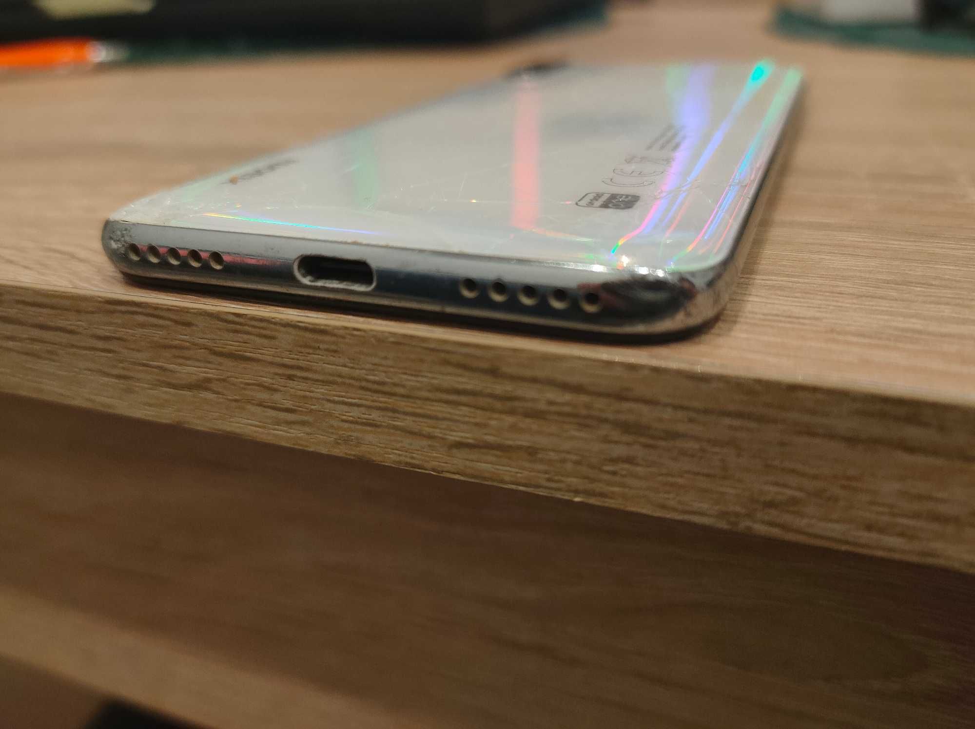 XIAOMI Mi A3 4 GB RAM / 64 GB Biały