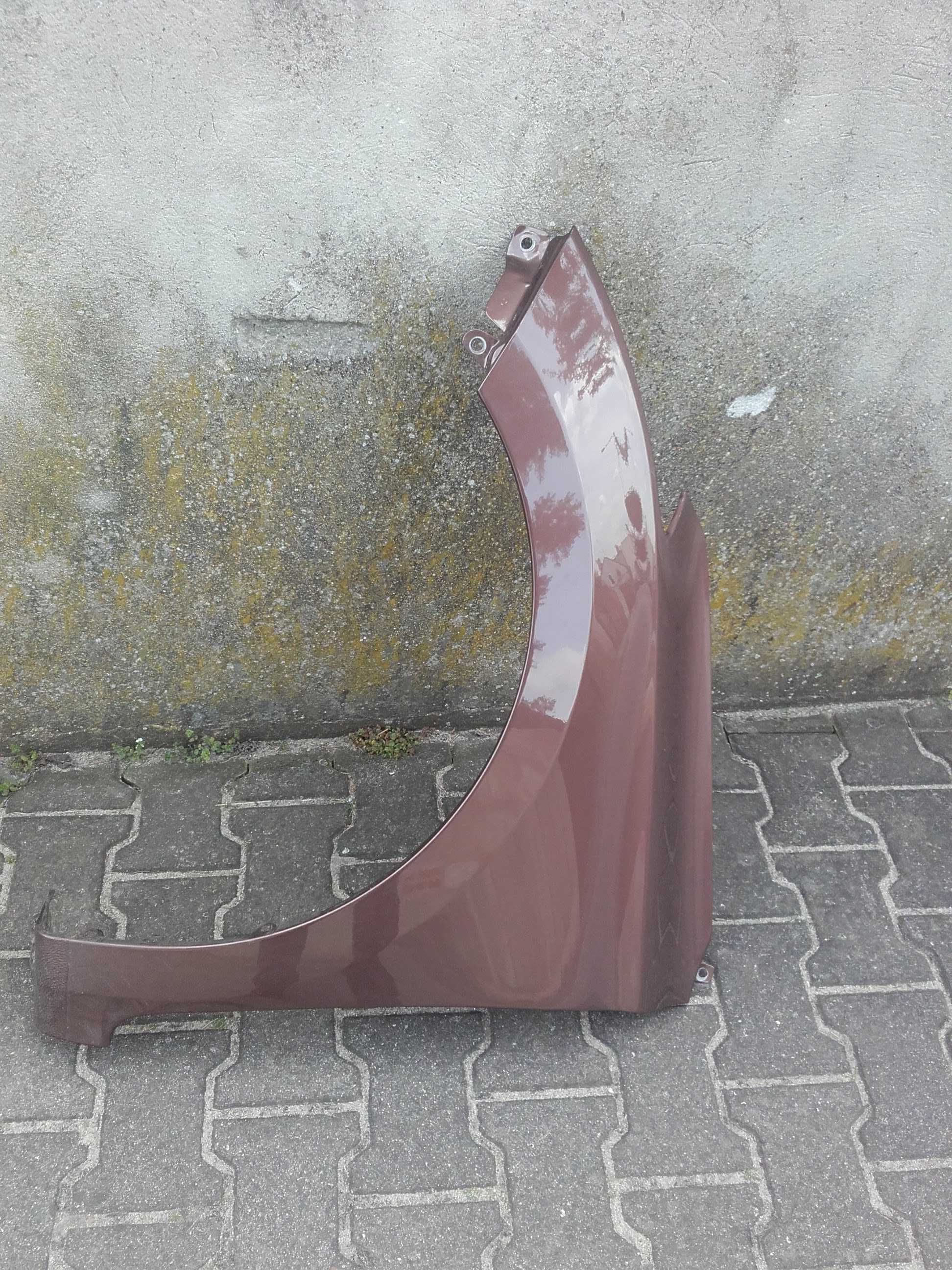 Błotnik lewy Hyundai i20 015->020 nr3621