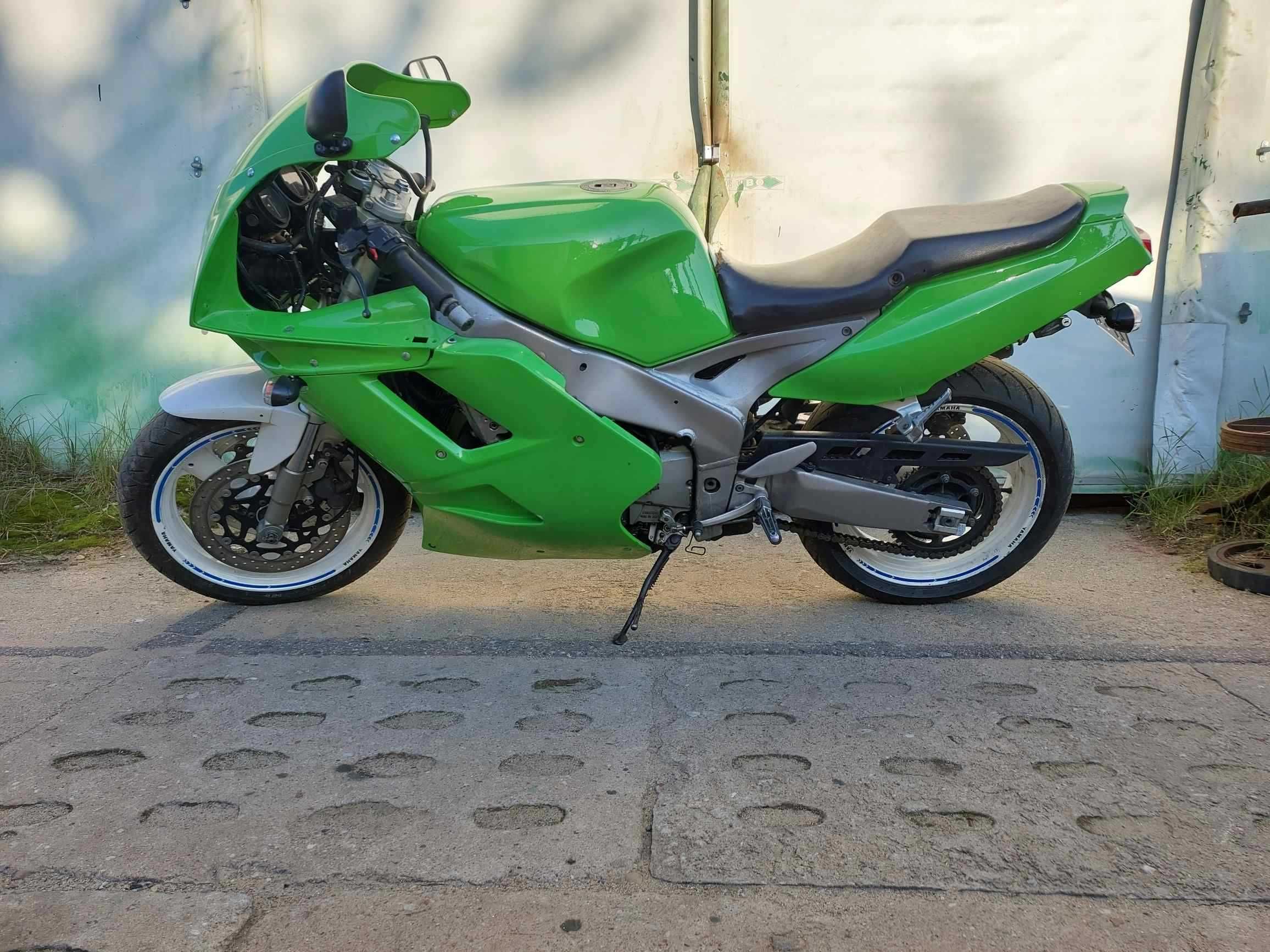 Motor motocykl Yamaha japoński  fzr 1000 zamiana