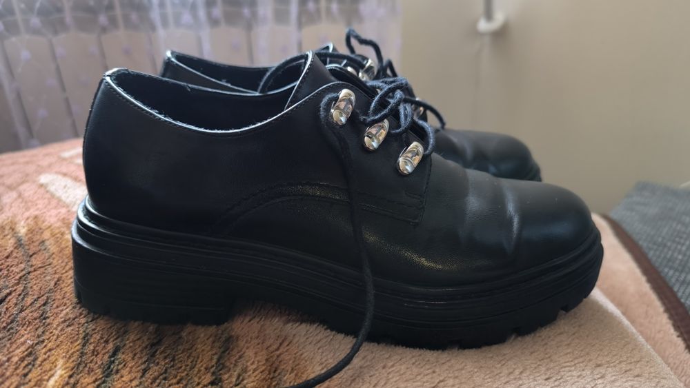 Buty damskie  38