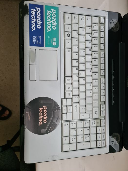 Toshiba Satellite P200-1 i 4 17 cali
