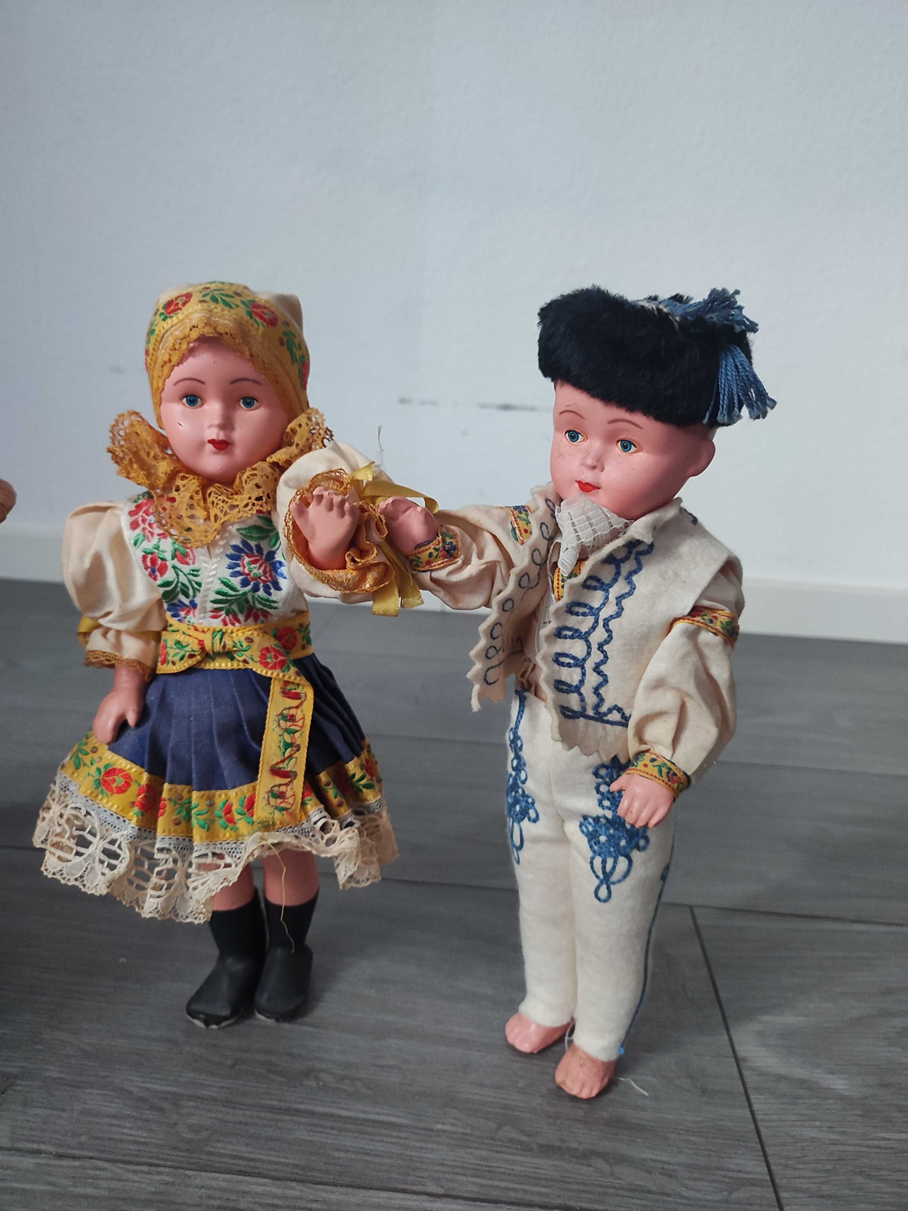 Ляльки порцелянові та вінілові колекційні