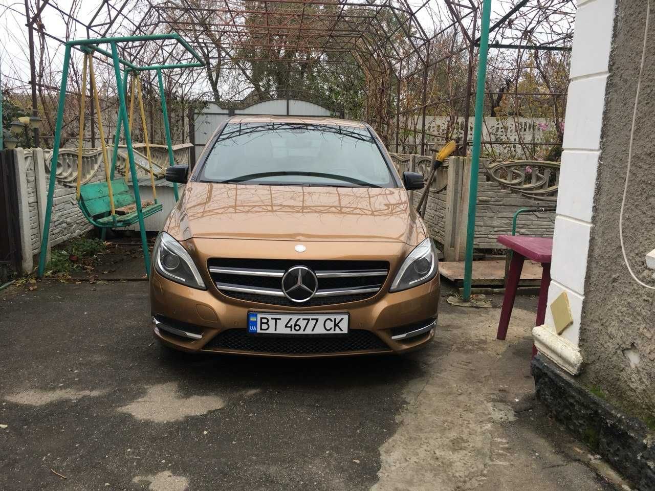 Mercedes-Benz B-Class 2013