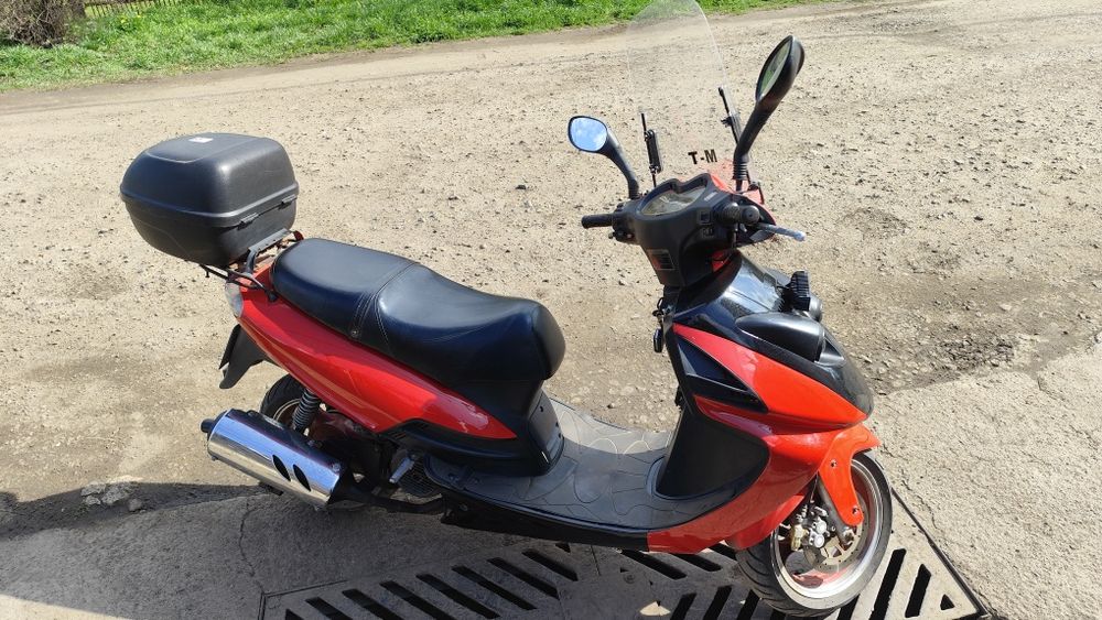 VIPER STORM 150 скутер максі мотоцикл