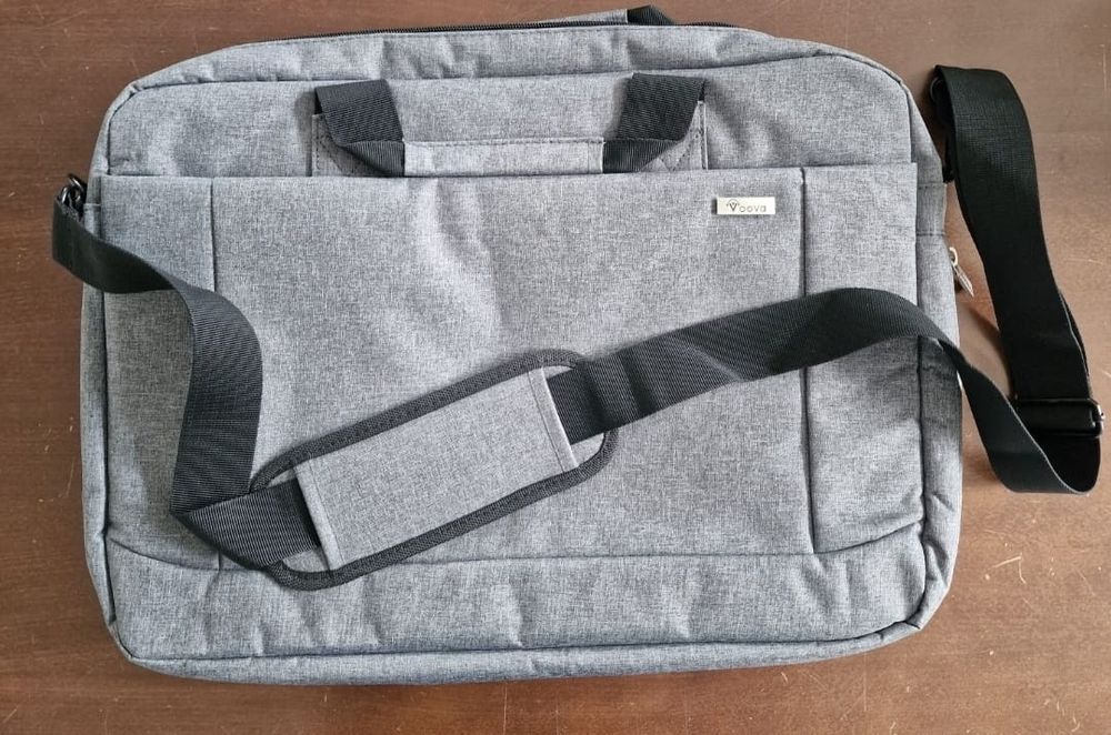 Torba,pokrowiec  na laptopa Voova 17,1 cala