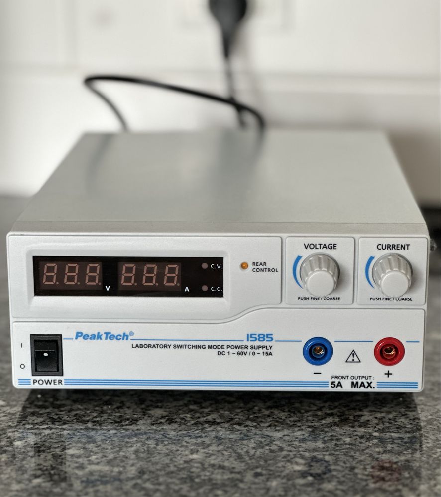 Zasilacz laboratoryjny USB 60V 15A PeakTech 1585
