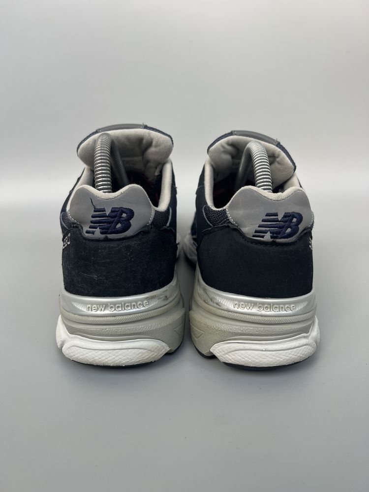 Оригінальні кросівки  New Balance 920 made In England 43р.27.5см.