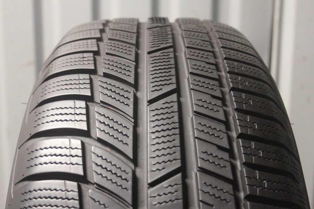 225/55/17 Toyo SNOWPROX S954 225/55 R17 7,5mm 2019r