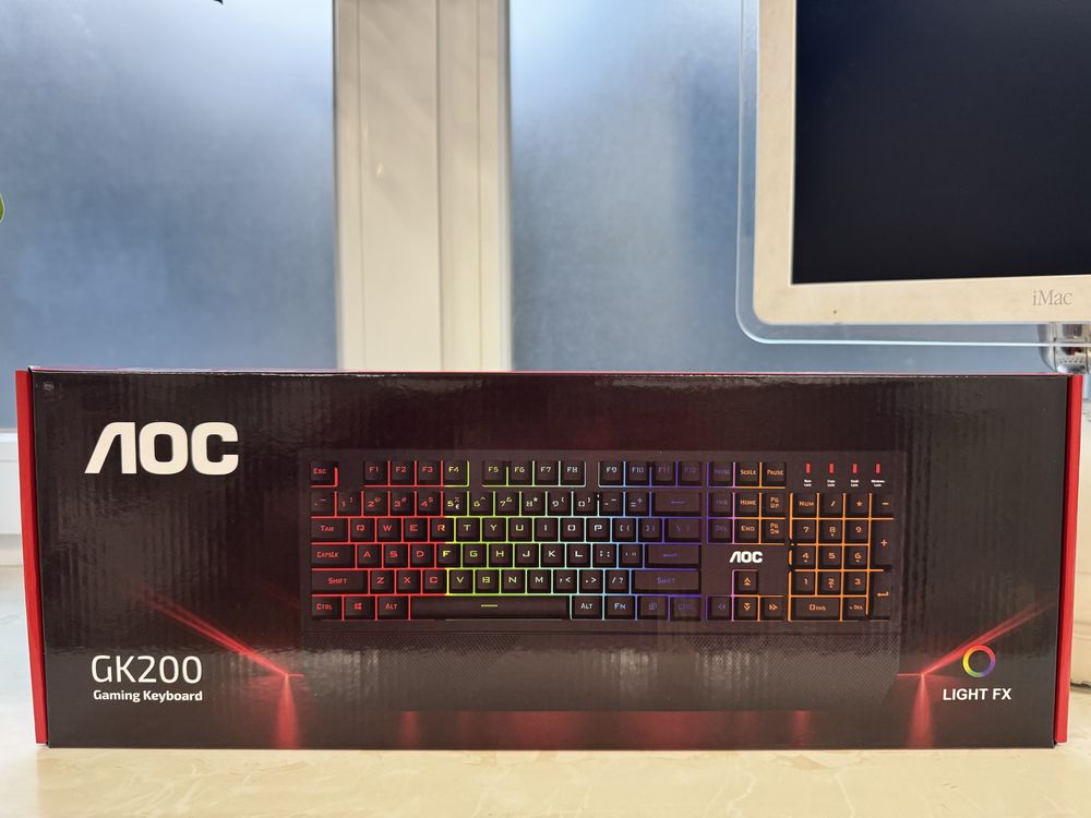 Ігрова клавіатура AOC GK200, з підсвіткою є кирилиця. Запакована нова!