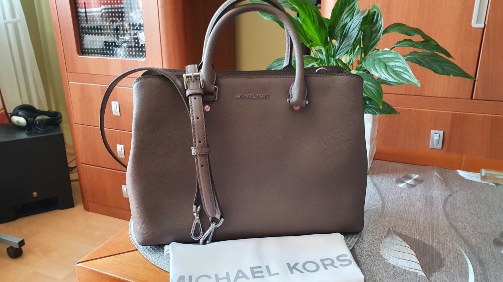 Michael Kors Savannah. Oryginalna torebka - ideał