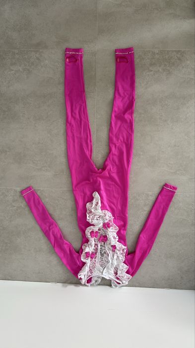 Костюм для гімнастичних виступів на дівчинку 7-8 років