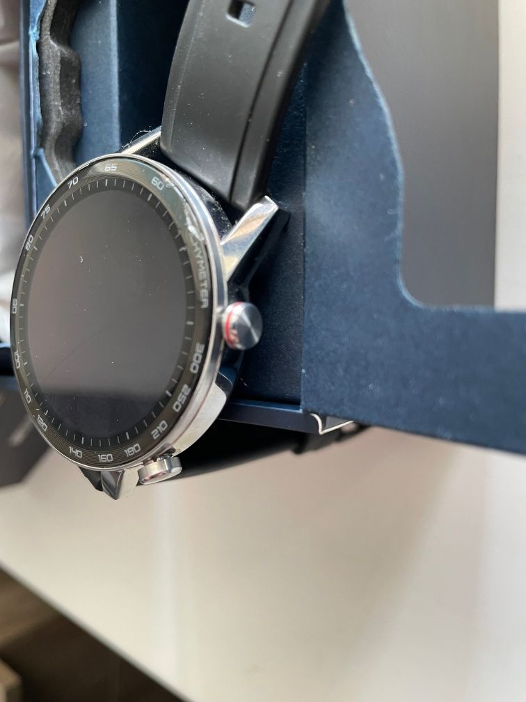 Смартгодинник Honor Magic Watch 2