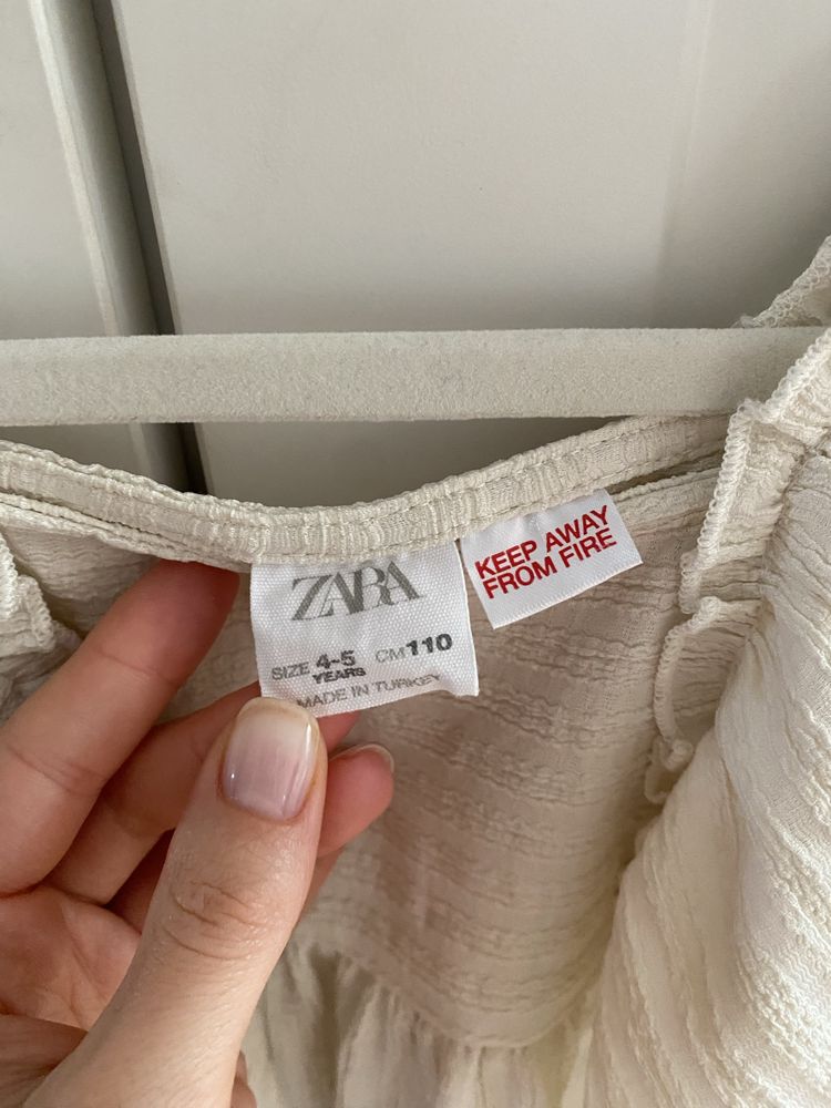 Zwiewna bluzeczka ZARA 110