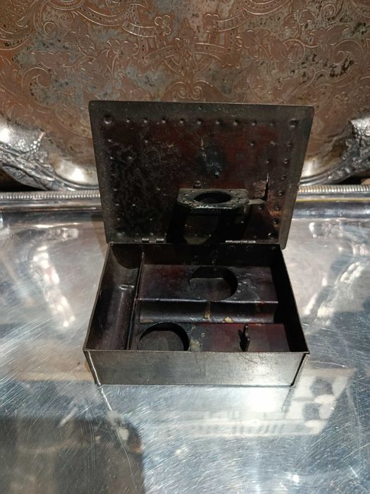 Caixa Gótica Arts and Crafts Hugo Berger Gobert 12 cm