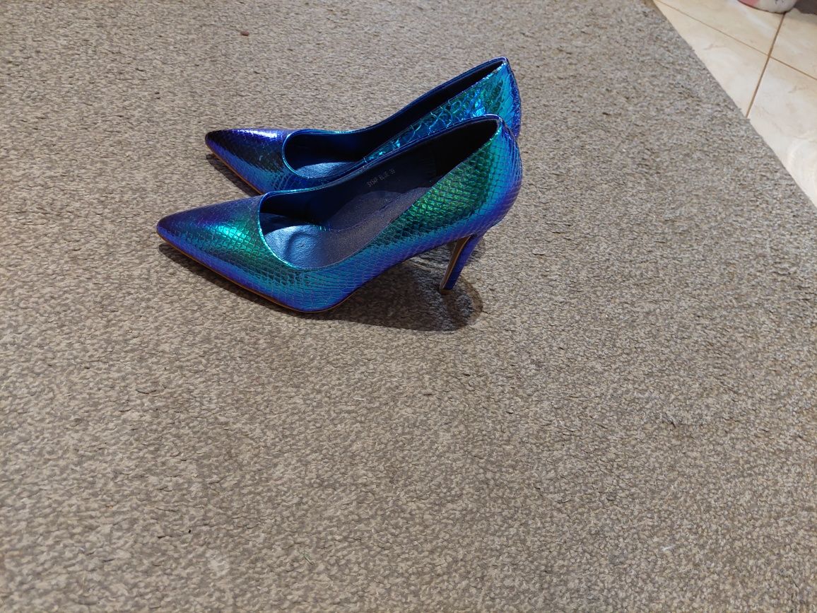 Buty szpilki hologram roz 39 Nowe