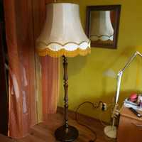 lampa podłogowa vintage