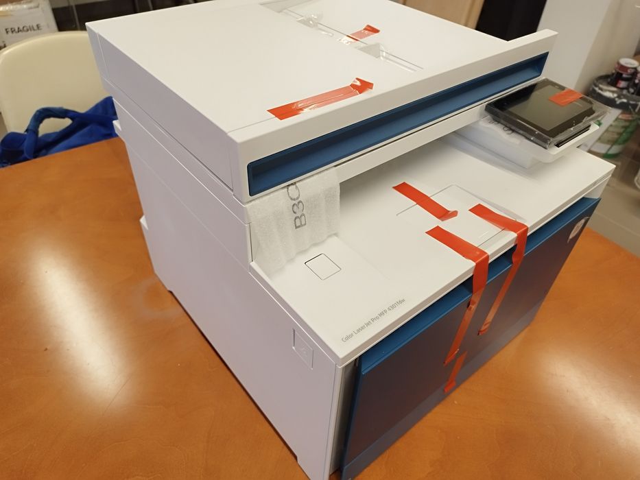 Impressora nova HP Color LaserJet Pro 4301fdw