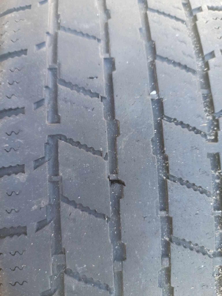 Imperial Snowdragon2 225/75 R16C 121/120R