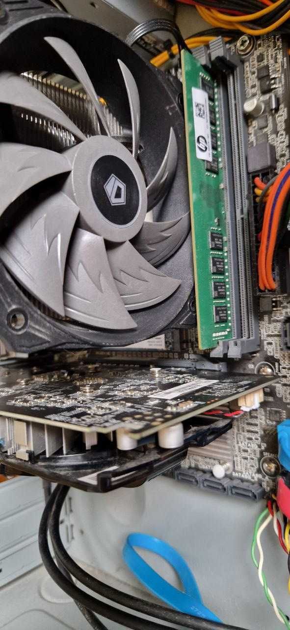 Системний блок Intel i3-7100, ddr4 16gb, ssd 512gb+500gb hdd, RX550-2G