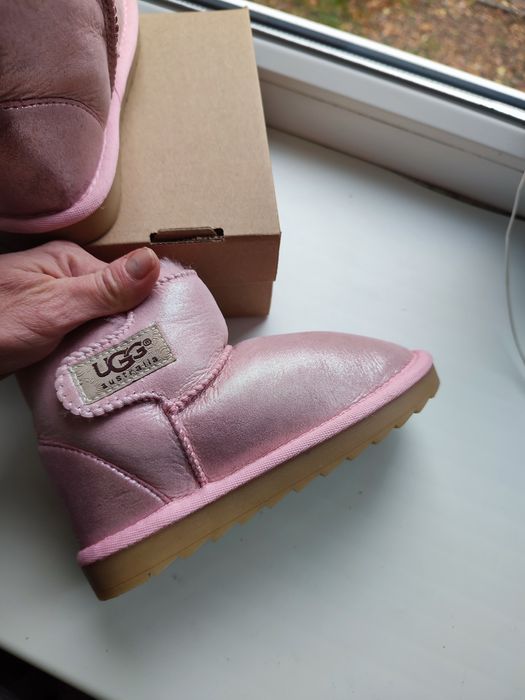 Натуральні теплі черевики угі уггі Ugg Australia 18 см