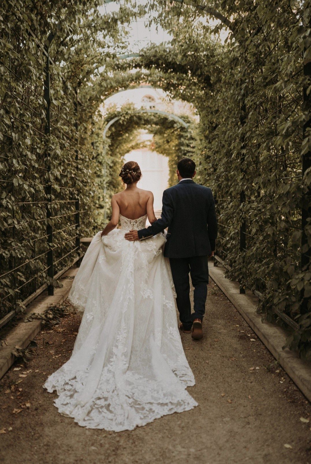 Sophia Tolli Suknia ślubna + welon