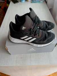 Buty firmy Adidas