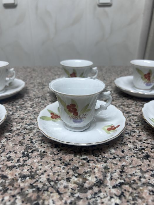 Conjunto 6 Chavenas com pires porcelana floral com bagas