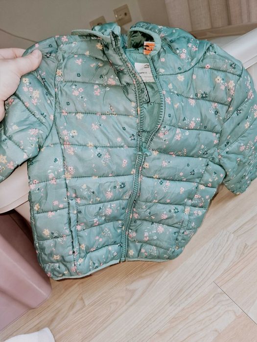 Kispo verde com florinhas coloridas