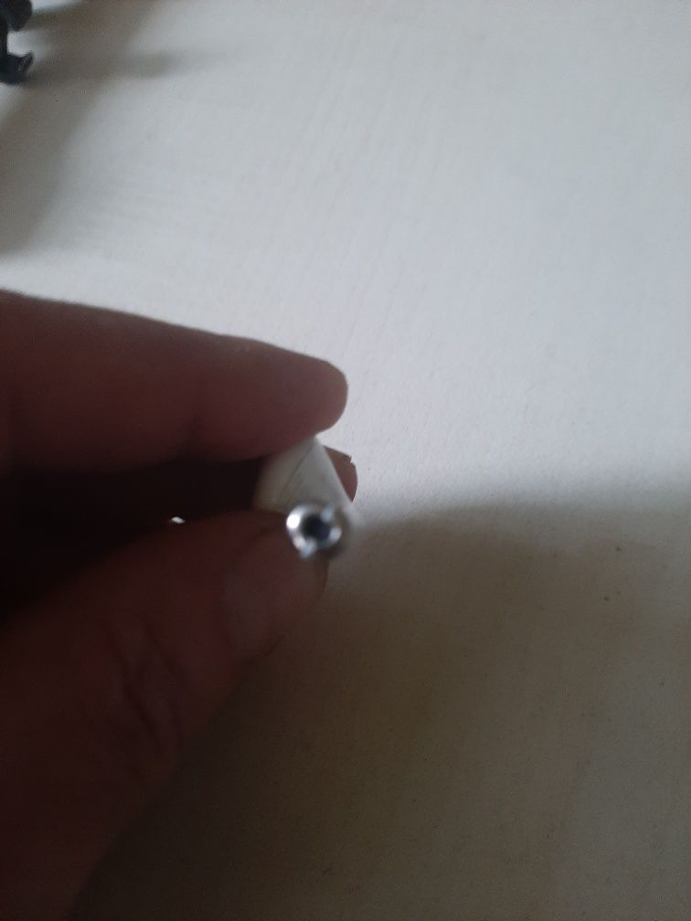 Lewą suchawka Apple airpods 2 generaci