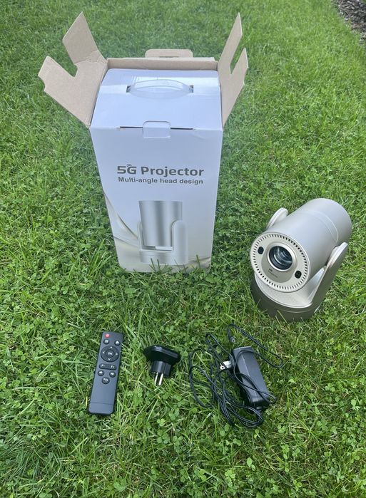 Projektor 5G z aliexpress