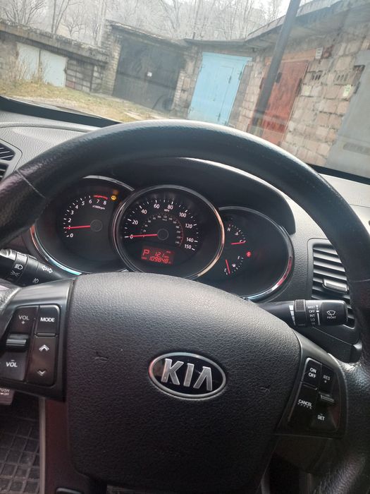 Продам Kia Sorento