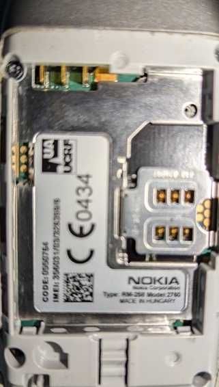 Телефон-раскладушка Nokia 2760 , сертифицирован в Украине