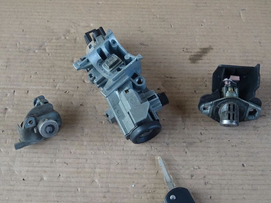 MAZDA 6 5 3 GG GH GY KOMPLET STACYJKA GROT WKŁADKA ZAMEK KLUCZYK DRZWI KLAPY