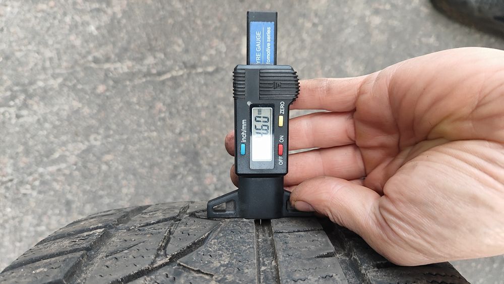 Резина 245 45 18