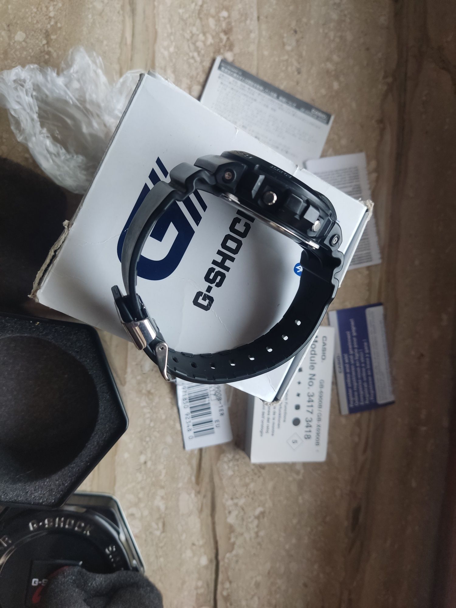 Casio G-shock GB-6900B full set. Stan 9/10