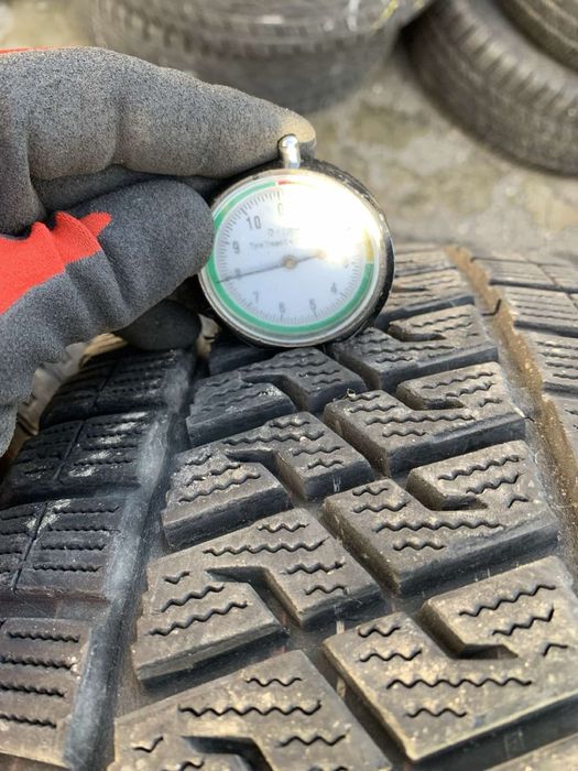 Шини 215/65 R16C Lassa зима 2018 рік 8 мм