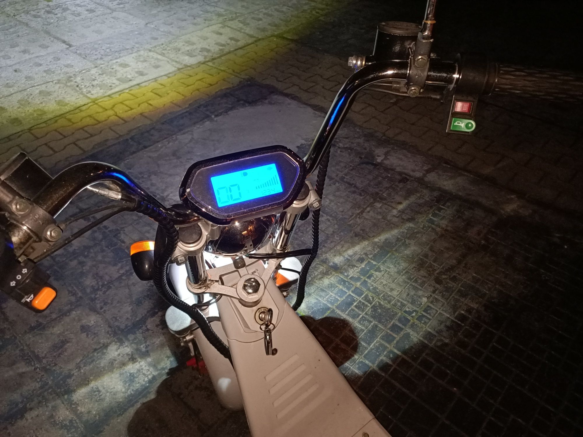 hulajnoga chopper (skuter) elektryczny